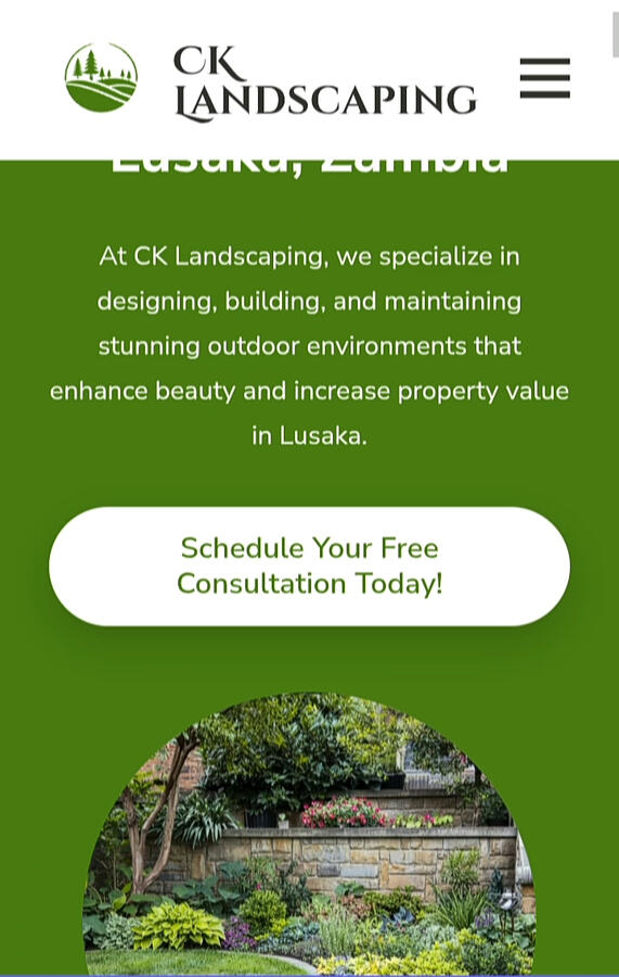 Visual site highlighting projects and attracting new landscaping clients.